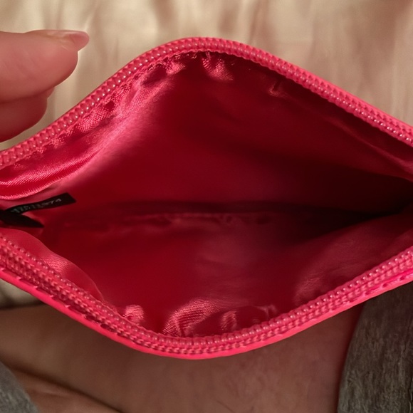 Express wristlets - Picture 4 of 5